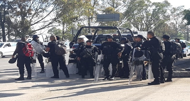 Amagan con linchar a uno en Ahuatempa; bloquean entradas para evitar rescate