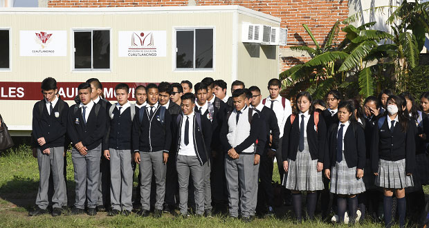 Más de 25 mil alumnos inician clases en Cuautlancingo
