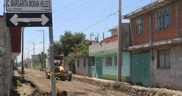 Antorcha gestiona pavimentaciones en calles de colonia 2 de Marzo