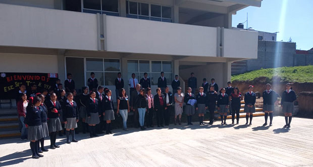 Invitan a formar parte de escuelas antorchistas