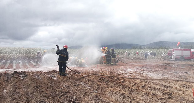 Liquidan fuego controlado e inician sellado de fuga en Acajete: PC
