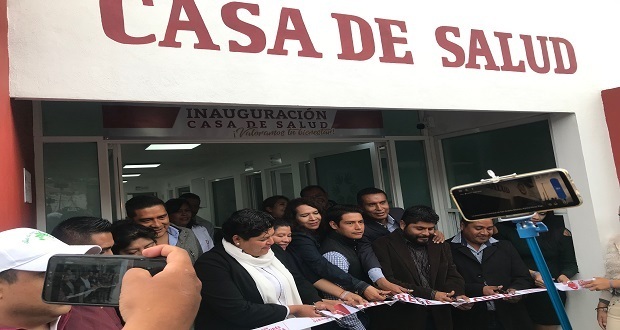 Pérez entrega Casa de Salud en la Lázaro; recuperar valores, ofrece