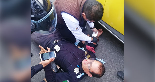 En bulevar Valsequillo, asaltan restaurante Tagers y hieren a policía