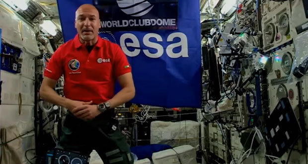 Astronauta hace historia convirtiéndose en el primer DJ espacial
