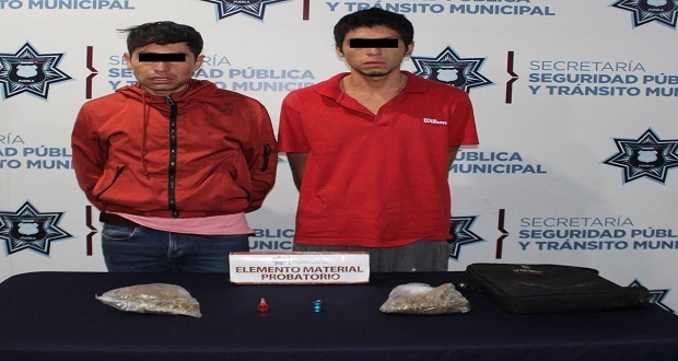 Policía detiene a dos probables asaltantes en colonias de Puebla