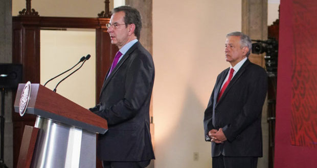 Están reinstalados 360 maestros cesados en gobierno de EPN: Moctezuma