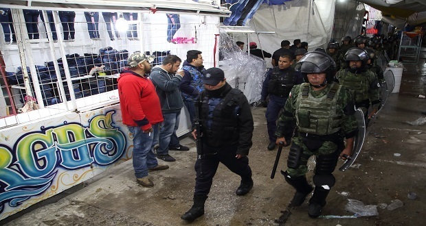 GN y SSP implementan operativo en tianguis de Texmelucan por disputas y robos