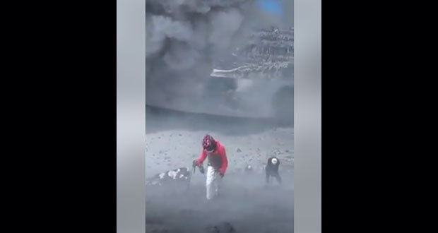Pese a restricción, vuelven a escalar hasta cráter del Popocatépetl