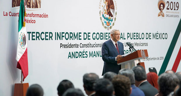 Conservadores moralmente derrotados, destaca AMLO en su primer informe