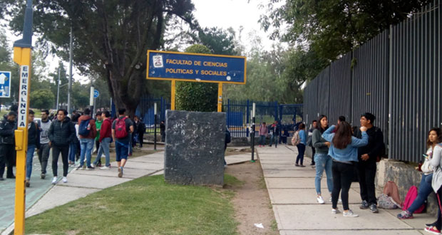 Por visita de Anaya a UNAM, cierran Facultad de Ciencias Políticas