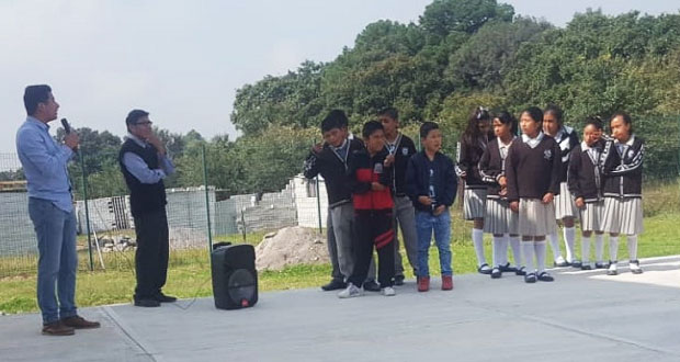 Fnerrr busca mejorar educación que reciben pobres en México, señalan