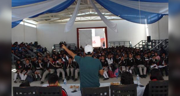 Fnerrr exige mejorar educación pública desde hace 20 años, destacan