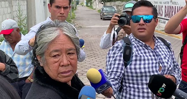Mujer acusa que soldados asesinaron a su hijo en enfrentamiento de Acajete