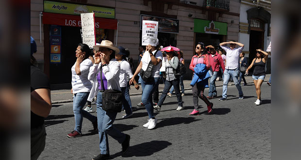 Marchan contra el maltrato animal y piden sanciones más severas