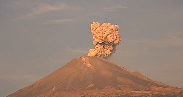 Popocatépetl registra en pocas horas 3 explosiones y 2 exhalaciones