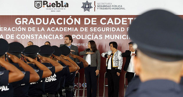 Ssptm recibe 73 nuevos elementos policiales y 67 radio patrullas