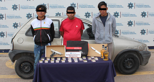 Detienen presunta banda dedicada al robo de autopartes en Puebla