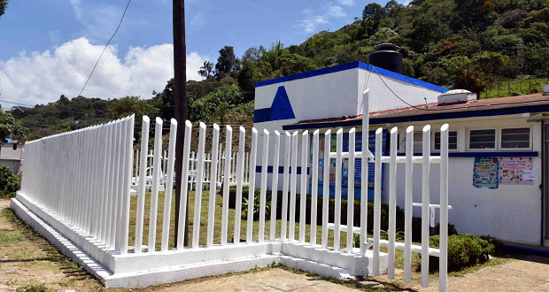 Rehabilitan en Huitzilan de Serdán un centro de salud