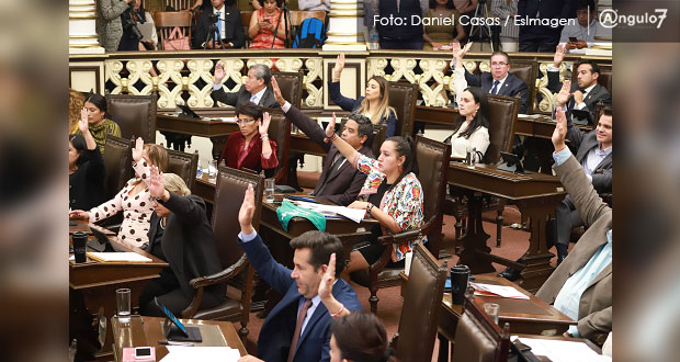 Aprueban por mayoría reforma para que Barbosa conceda indulto a presos