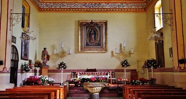 En diablito, roban alcancía de limosnas a iglesia de Huahuchinango