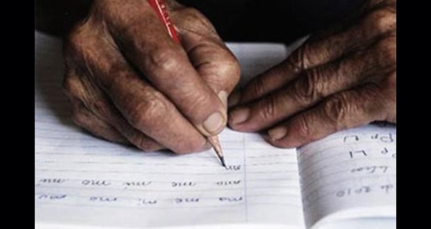 En Puebla, 7.8% de mujeres y 4.8% de hombres son analfabetas