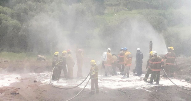 Tras 2 días, sofocan incendio por fuga de gas en Cuautlancingo