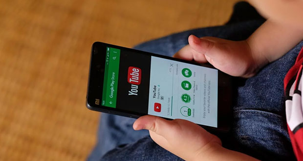 Multan a Google por violar privacidad de menores en YouTube