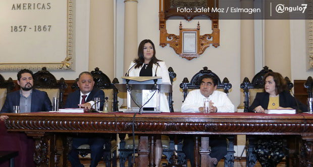 En informe ante regidores, Rivera reconoce que hace falta trabajar por Puebla