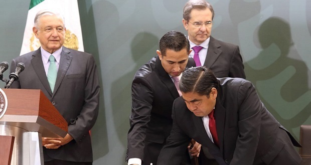 Con 338.3 mdp, AMLO arranca en Puebla programa para mantenimiento de escuelas