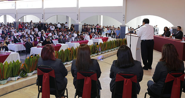 Barbosa anuncia construcción de planta tratadora de agua en Serdán