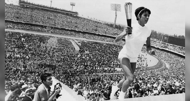 Fallece Enriqueta Basilio, 1° mujer en encender un pebetero olímpico