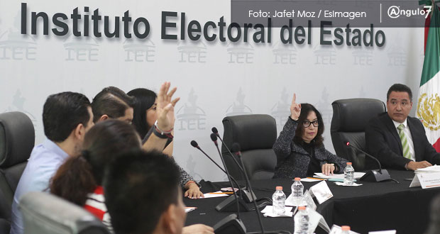 IEE aprueba en sesión las multas para el PT, Morena y Verde Ecologista