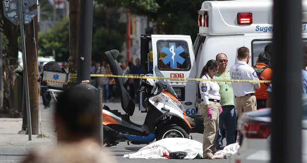 Chofer de ruta 76 atropella y mata a 2 mujeres en CH; una, de 3ª edad