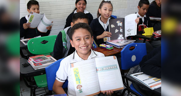 SEP concluye entrega de libros gratuitos para secundarias de Puebla