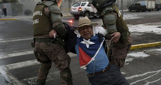 Sebastián Piñera se declara "en guerra" contra el pueblo chileno