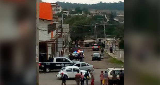 Vecinos de Clavijero intentan liberar a 2 detenidos por balacera