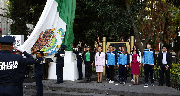 2 de octubre fue parteaguas político, cultural y social: Rivera