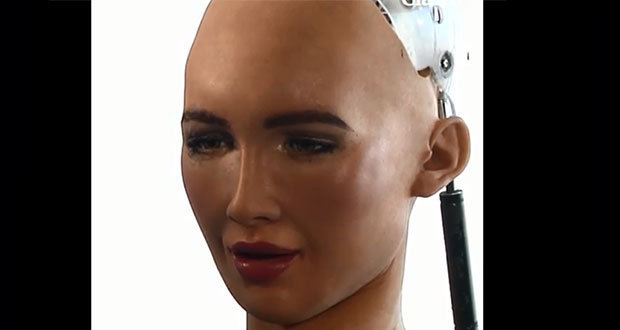 ¿Cansado de trabajar? Te dan 2 mdp por usar tu rosto en robot
