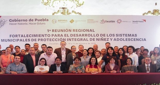 Capacitan a 40 representantes regionales del DIF