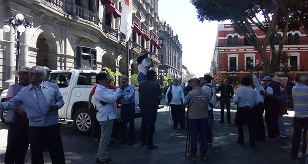 Alza en pasaje afecta a pobres y beneficia a concesionarios, acusan en marcha
