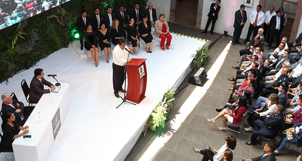 Pronto, habrá denuncias contra quienes abusaron de poblanos: Barbosa