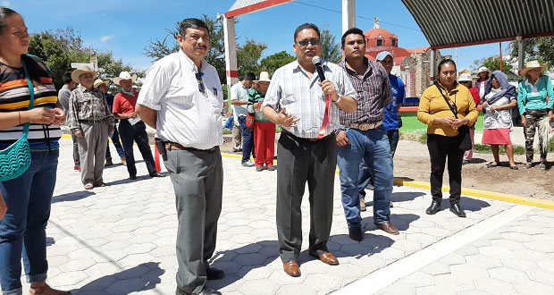 Con pavimentación, se mejora vida en Chila de las Flores: diputado