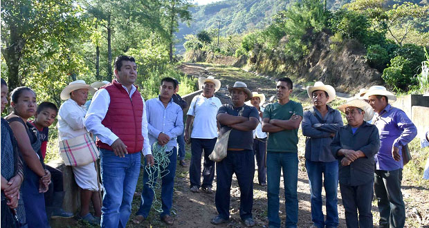 Inician pavimentación de tramo “El Toril” en Huitzilan de Serdán
