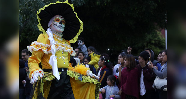 Más de 60 mil personas presenciaron el Desfile de Calaveras