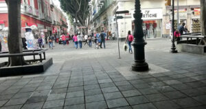 Ambulantes respetan acuerdo y no se instalan en calles del CH por Buen Fin
