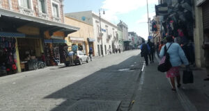 Ambulantes respetan acuerdo y no se instalan en calles del CH por Buen Fin