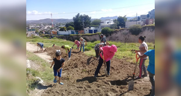 Denuncia Antorcha que Comuna de Izúcar no atiende colonias