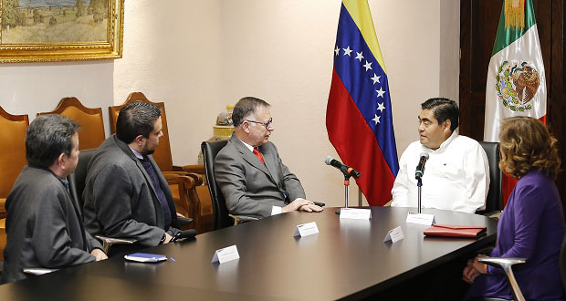 Puebla da bienvenida a los pueblos de AL: Barbosa a Venezuela