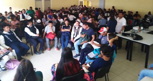 En Tecomatlán, Antorcha busca interesar a jóvenes en matemáticas