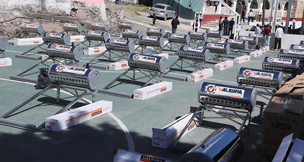 Bienestar destina 27 mdp para 12,500 calentadores solares